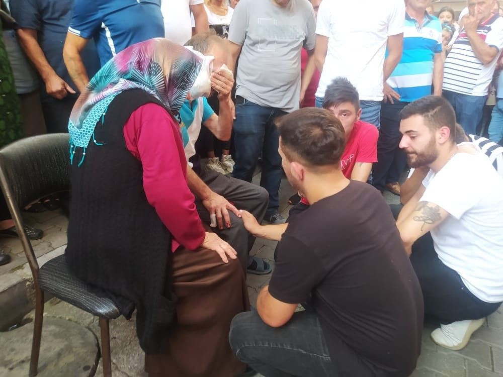 Komşusunun boğazını keserek öldüren şahıs yakalandı - Sayfa 5