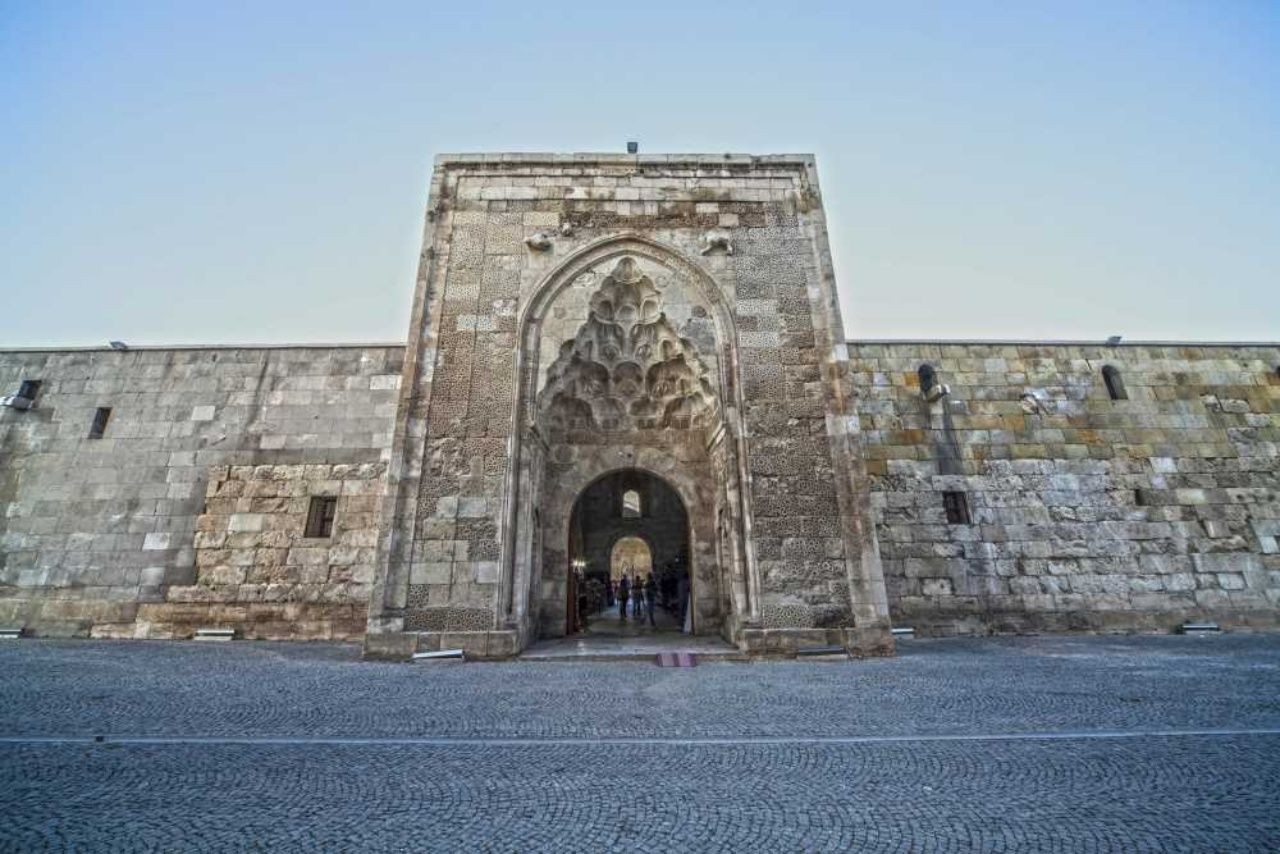 Tarihi yerleri ve doğal güzellikleriyle Sivas gezilecek yerler ve yöresel lezzetler listesi - Sayfa 9