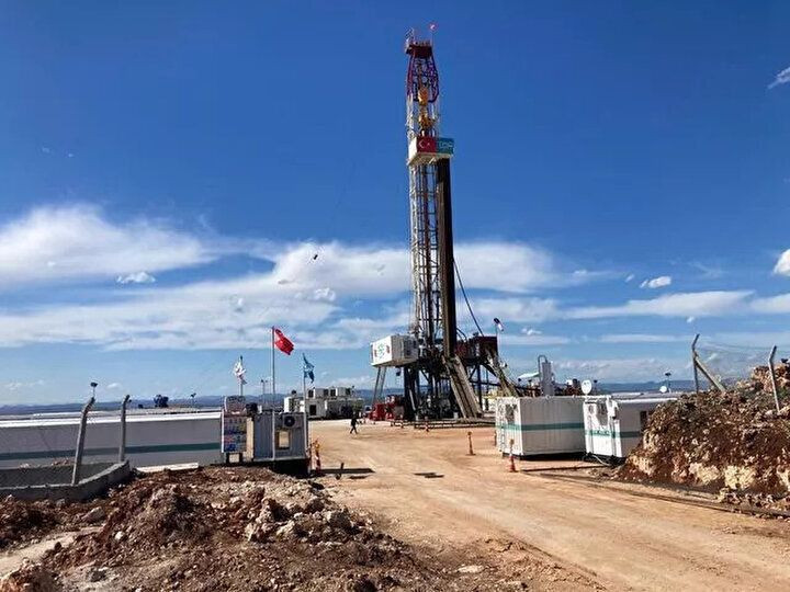 Yeni petrol adımı: 3 ilde kuyular açılacak, petrol araması yapılacak! - Sayfa 23
