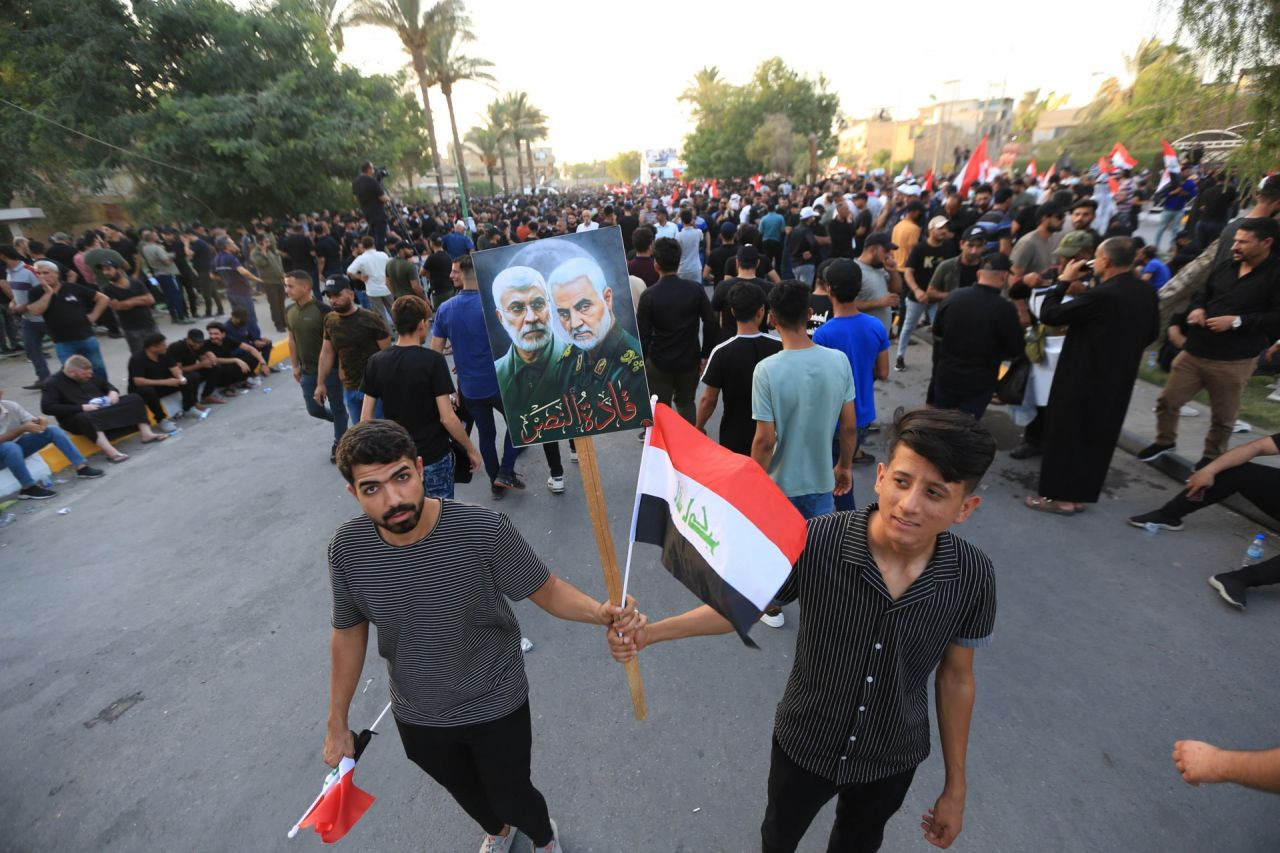 Bağdat’ta İran destekli Şii grup, Yeşil Bölge önünde oturma eylemi başlattı - Sayfa 8