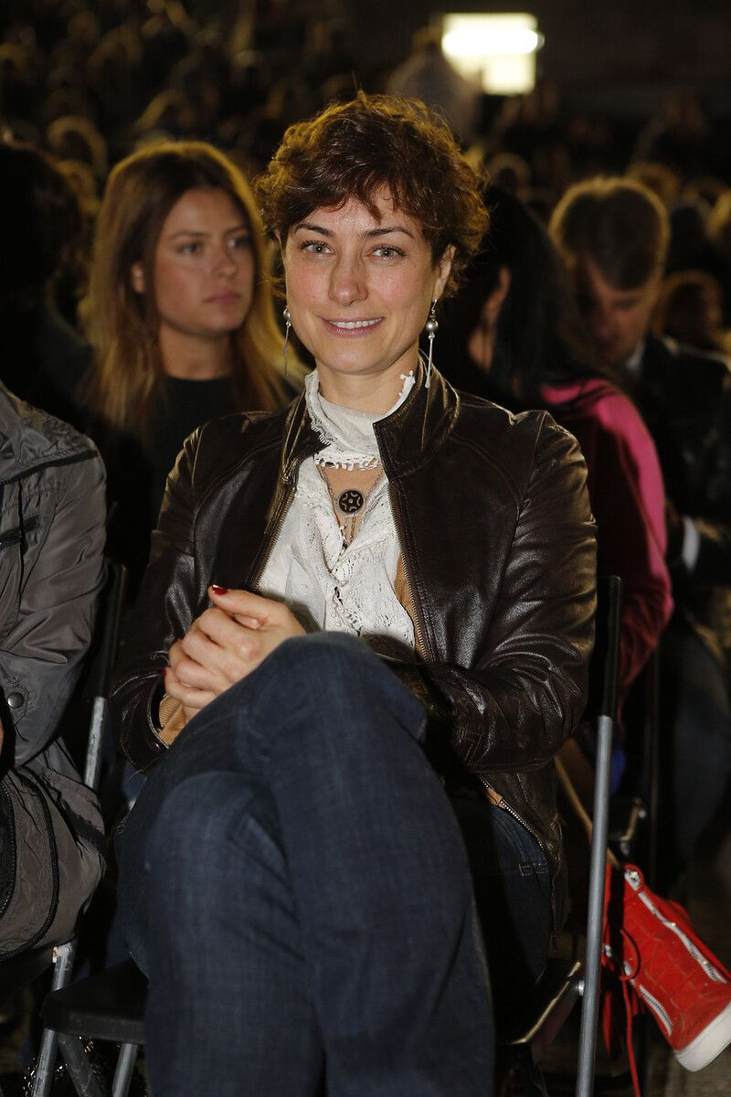 Son halini kimse tanıyamadı! 'Kara Melek' Sanem Çelik yeni imajıyla görenleri hayrete düşürdü - Sayfa 14