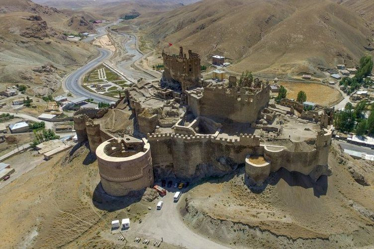 Dünya’nın en eski yerleşim yerlerinden biri olan Van’ın gezilecek yerleri ve yemek kültürü - Sayfa 7