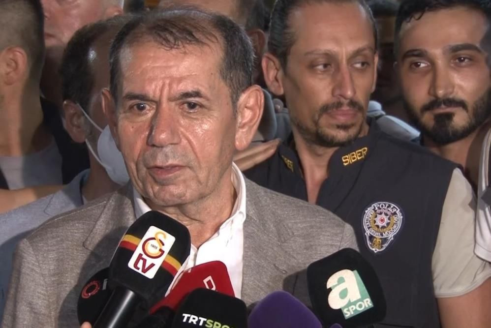 Şok yenilgi sonrası Galatasaray'da hareketli saatler! Dursun Özbek ve Okan Buruk görüştü - Sayfa 8