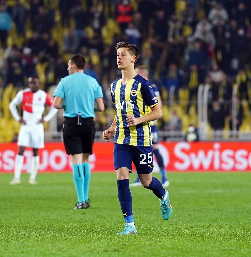 Muhteşem rakam! Fenerbahçe'nin genç yıldızı Arda Güler'le ilgili gerçek ortaya çıktı - Sayfa 6