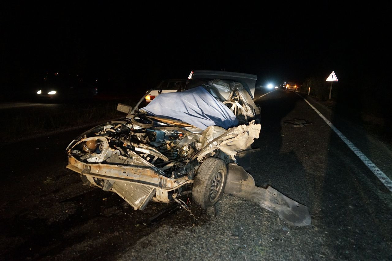 Takla atarak karşı şeritteki araçların üzerine uçtu: 3 ölü, 5 yaralı - Sayfa 8