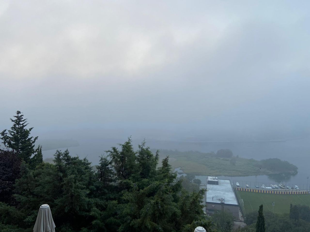 Yola çıkacaklar dikkat! İstanbul yoğun sis altında: Haliç Köprüsü adeta yok oldu! - Sayfa 6