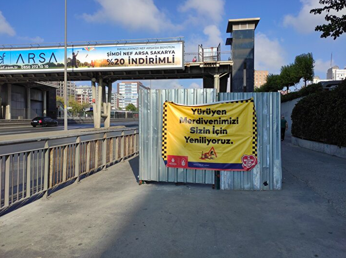 Metro ve tramvay hatlarında çalışmayan yürüyen merdivenler vatandaşları çileden çıkardı - Sayfa 5