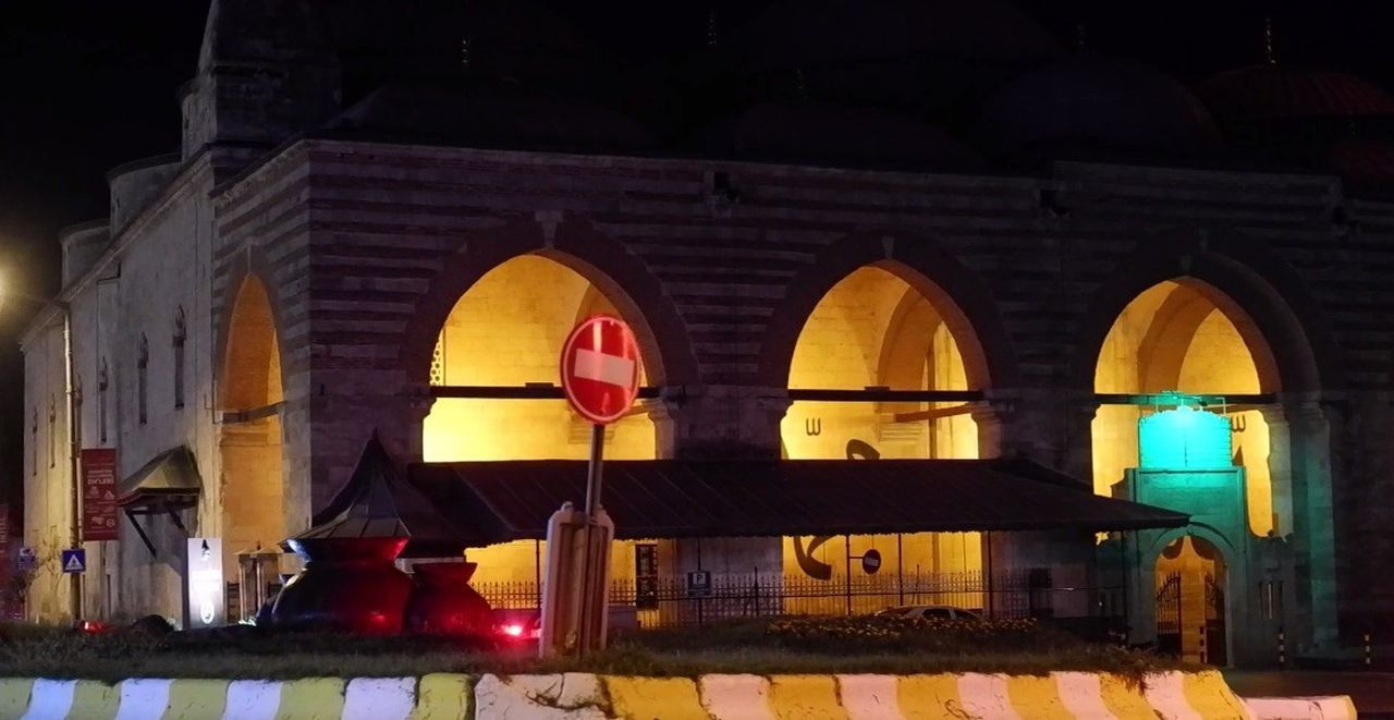 608 yıllık tarihi caminin musluklarını çalmaya kalkıştı - Sayfa 5