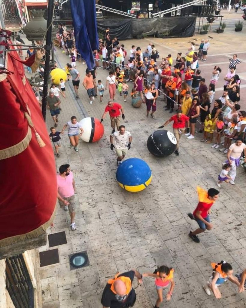 Hayvan dostu boğa koşusu! Üzerine boğa resmi çizilmiş büyük bir toptan kaçtılar - Sayfa 10