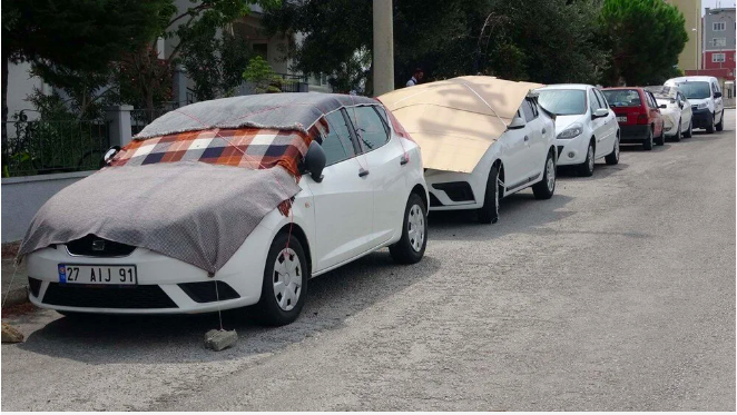 Beklenen yağışa karşı Çanakkale'de teyakkuz başladı: Doluya karşı araçlarını böyle korumaya çalıştı - Sayfa 5