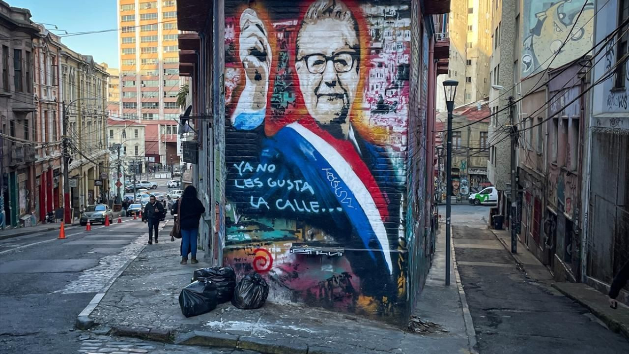 Şili’nin Valparaiso şehrinde sanat sokaklara yansıdı - Sayfa 11
