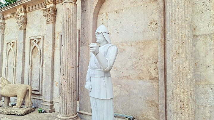 Selçuklu askeri heykelindeki mızrağı çaldılar - Sayfa 5