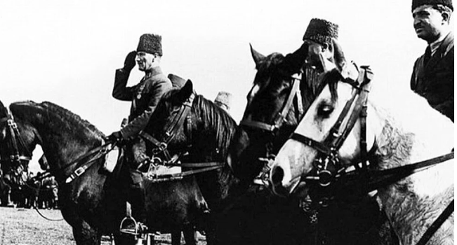 Türk Kurtuluş Savaşı'nın zaferle taçlandığı gün: Büyük Taarruz'un ardından 100 yıl geçti - Sayfa 11