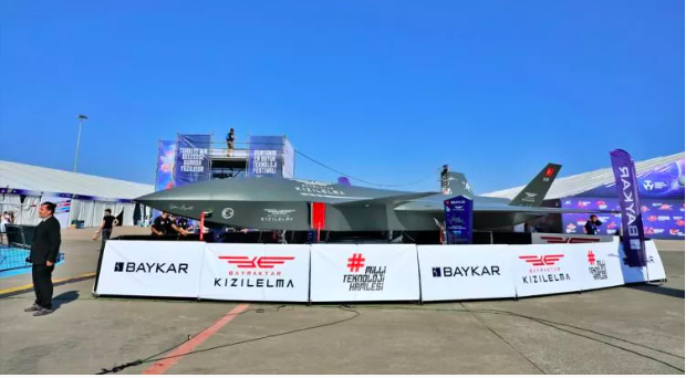 Bayraktar Karadeniz ilk kez görücüye çıktı: Ziyaretçiler büyük ilgi gösterdi - Sayfa 10