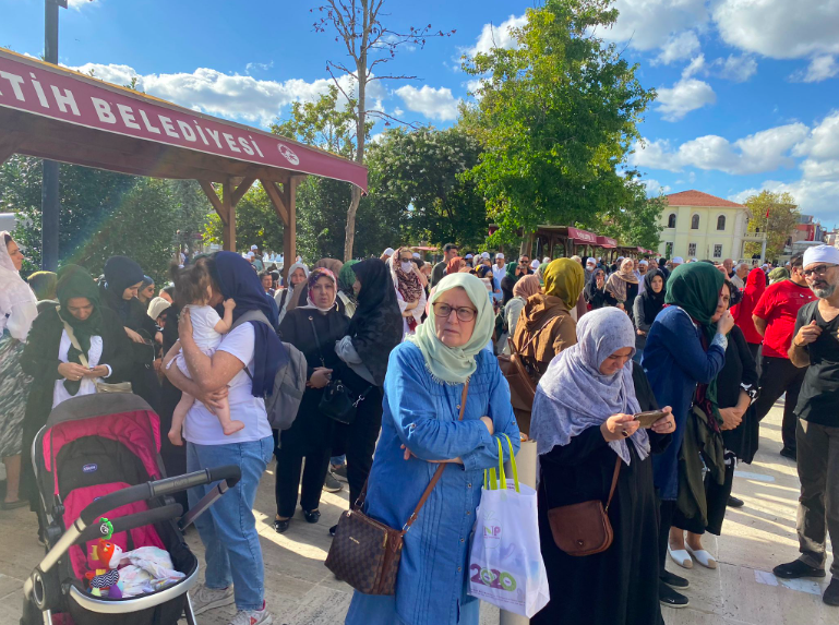Ömer Tuğrul İnançer son yolculuğuna uğurlandı: Cenazesi omuzlarda götürüldü... - Sayfa 11