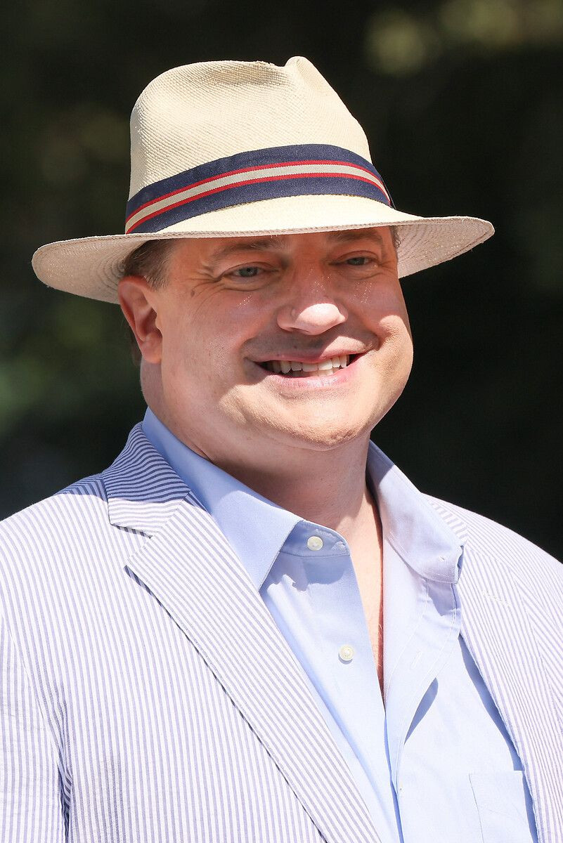 Brendan Fraser tanınmaz halde! Rolü için 270 kiloya çıktı - Sayfa 8