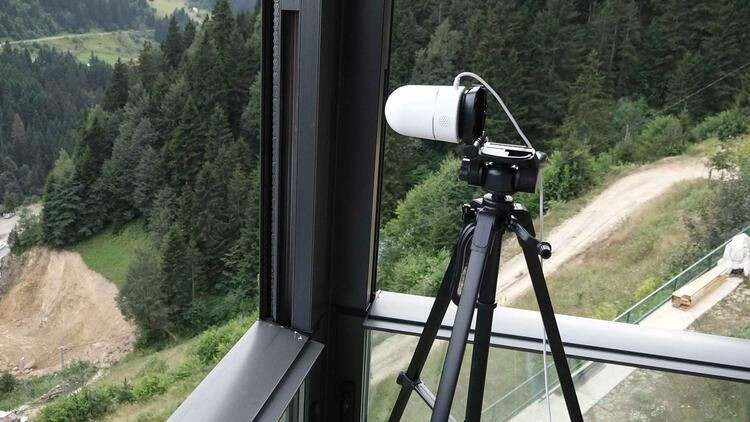 Prof. Dr. Mikdat Kadıoğlu Maçka'daki dağ evine dadanan boz ayıyı teleskop-dürbünle takibe aldı - Sayfa 13