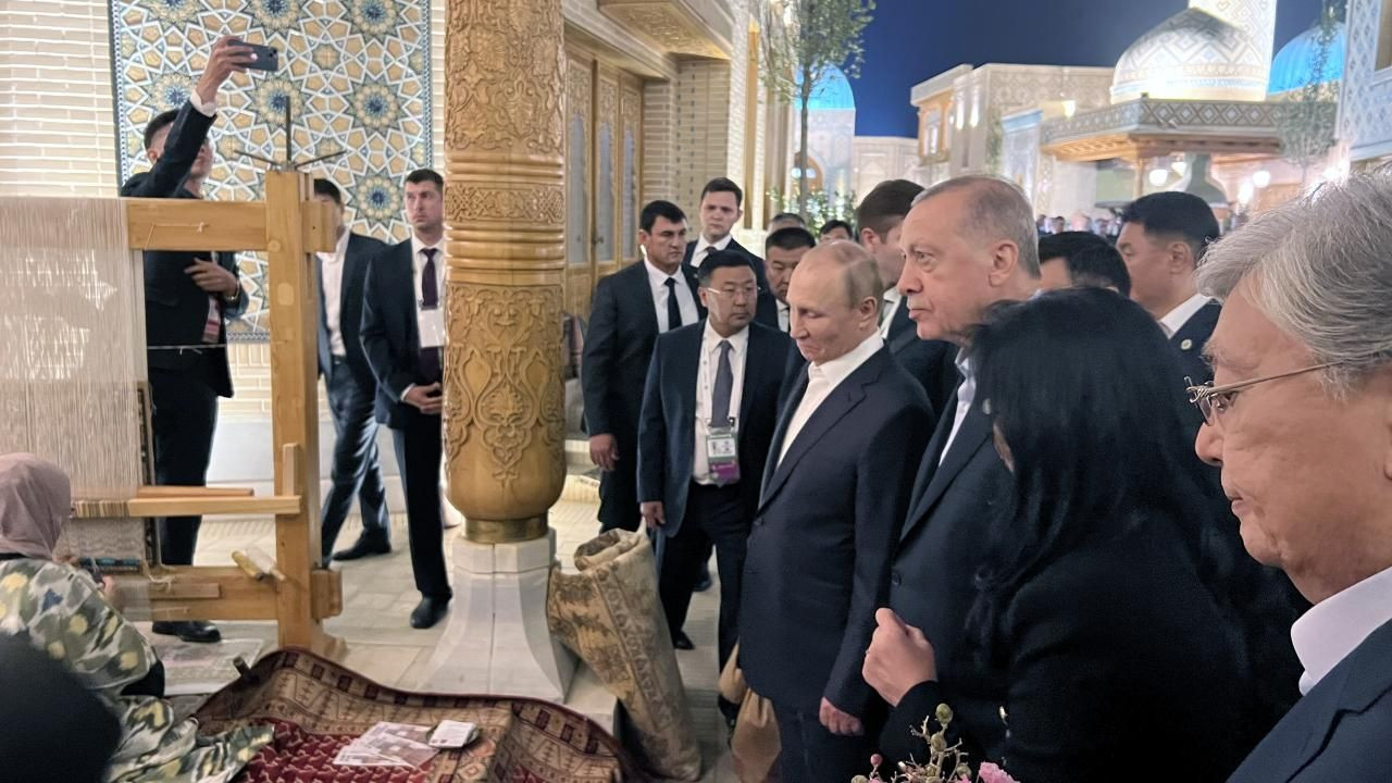 Özbekistan'da günün fotoğrafı: Liderlerin gözü Cumhurbaşkanı Erdoğan'da! - Sayfa 7