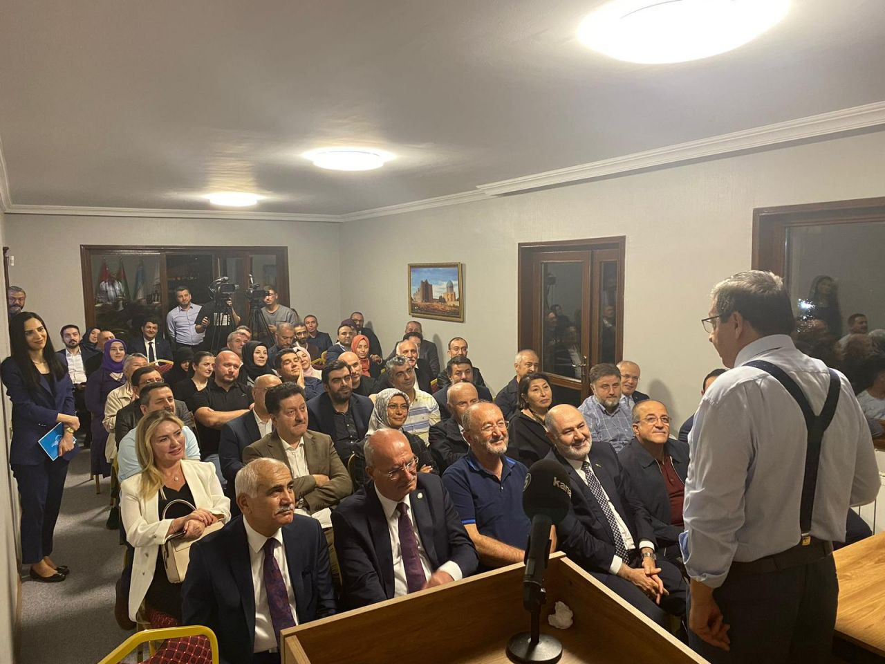 "Türkçe'nin kullanımı konusunda acınacak haldeyiz" - Sayfa 5