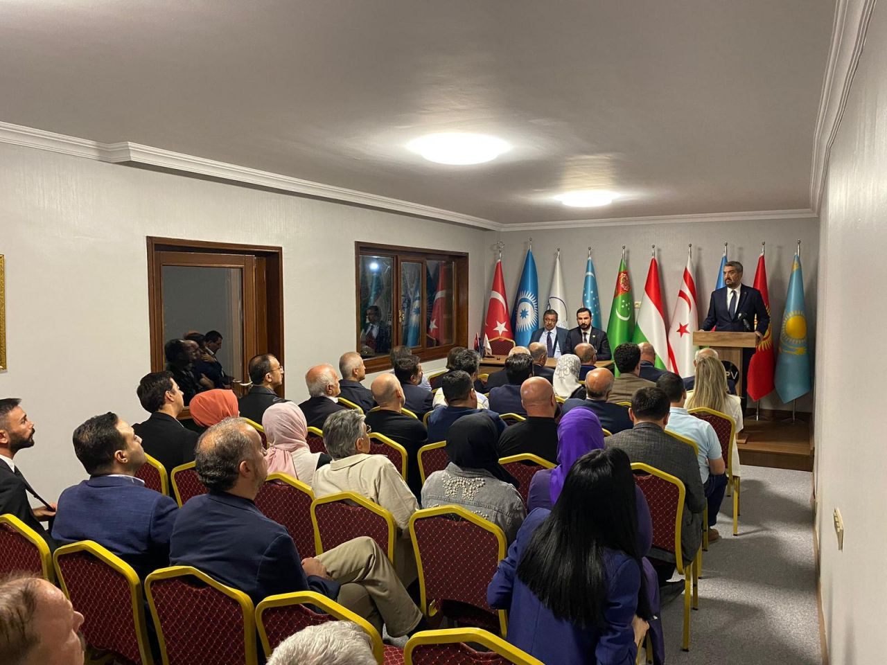 "Türkçe'nin kullanımı konusunda acınacak haldeyiz" - Sayfa 7