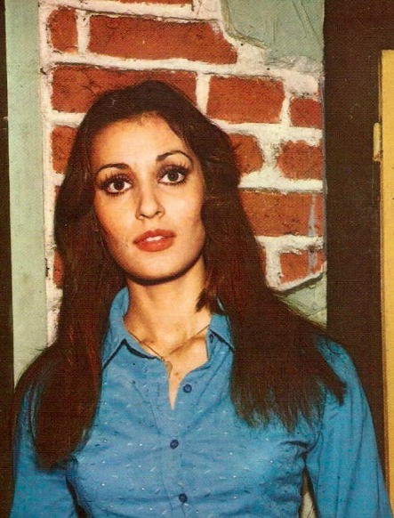 Yeşilçam’ın güzeli Necla Nazır kızı Tuğçe Tayfur'un nişanında ortaya çıktı! İşte son hali... - Sayfa 11