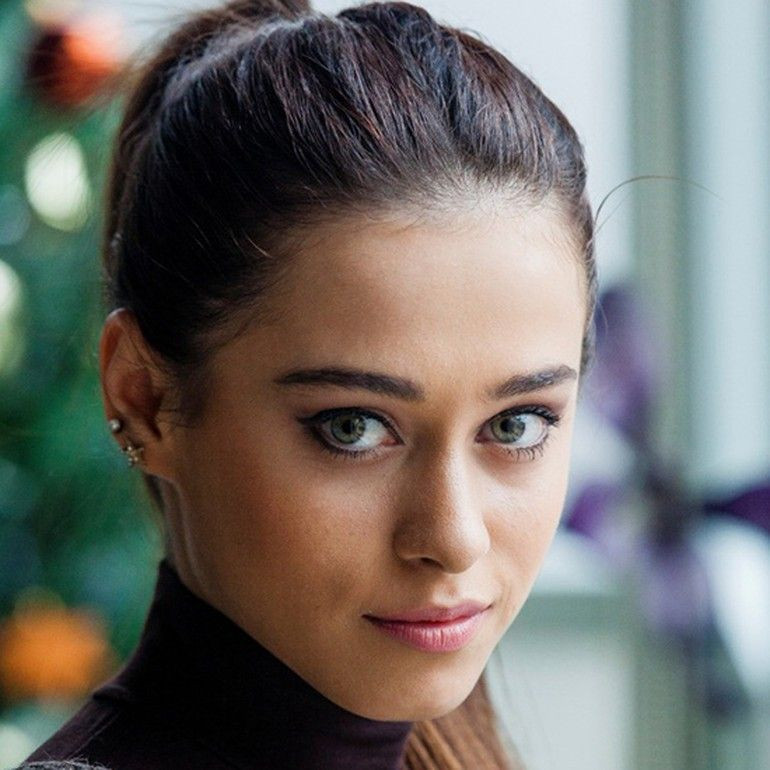 Kurtlar Vadisi’nin Selvi Çakır'ı Fatma Büşra Ayaydın tesettüre girmişti... Yeni işi ortaya çıktı - Sayfa 7