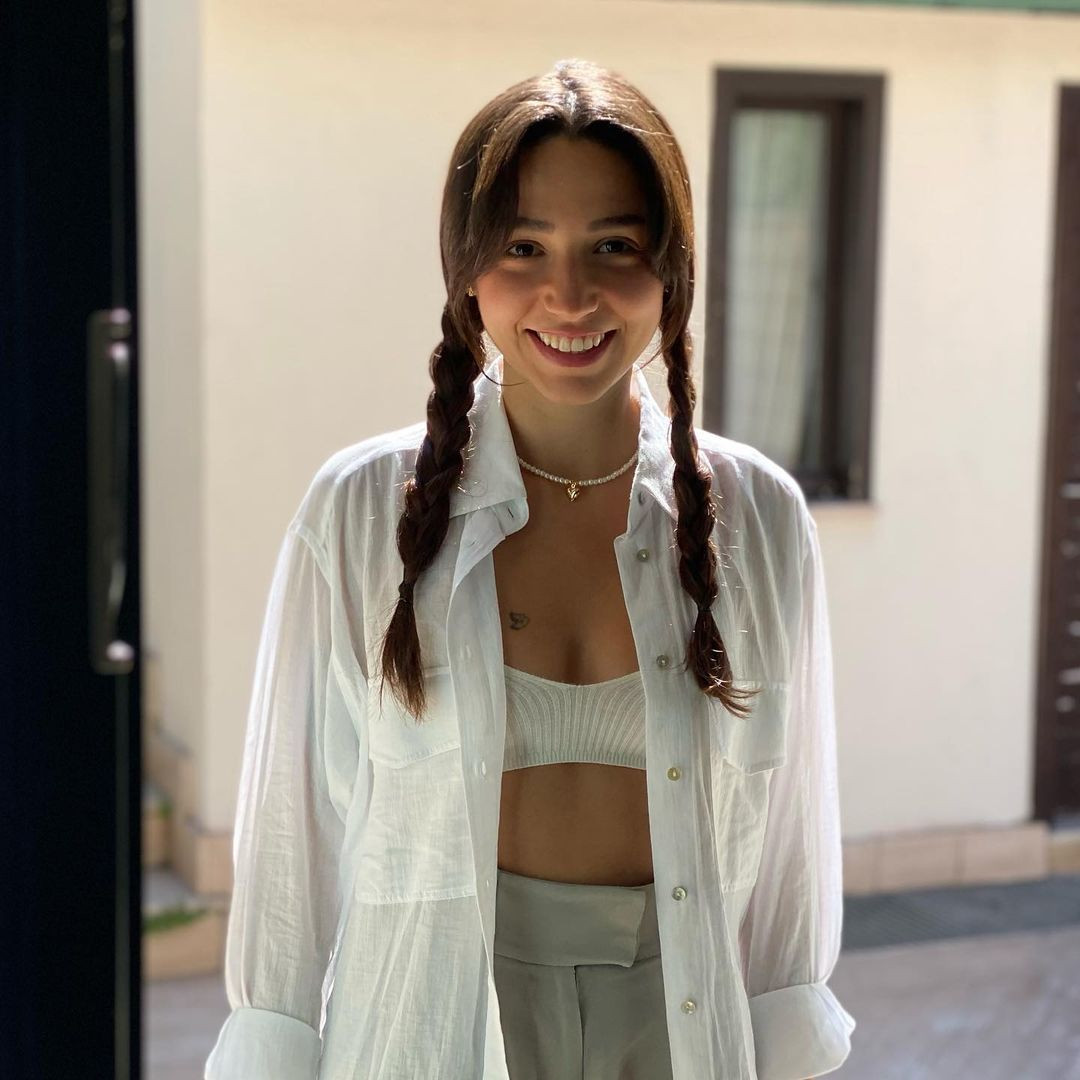 40 milyon TL ödedi! Gelirini gayrimenkule yatıran Zeynep Bastık'ın Urla'daki lüks evi göz kamaştırdı - Sayfa 5