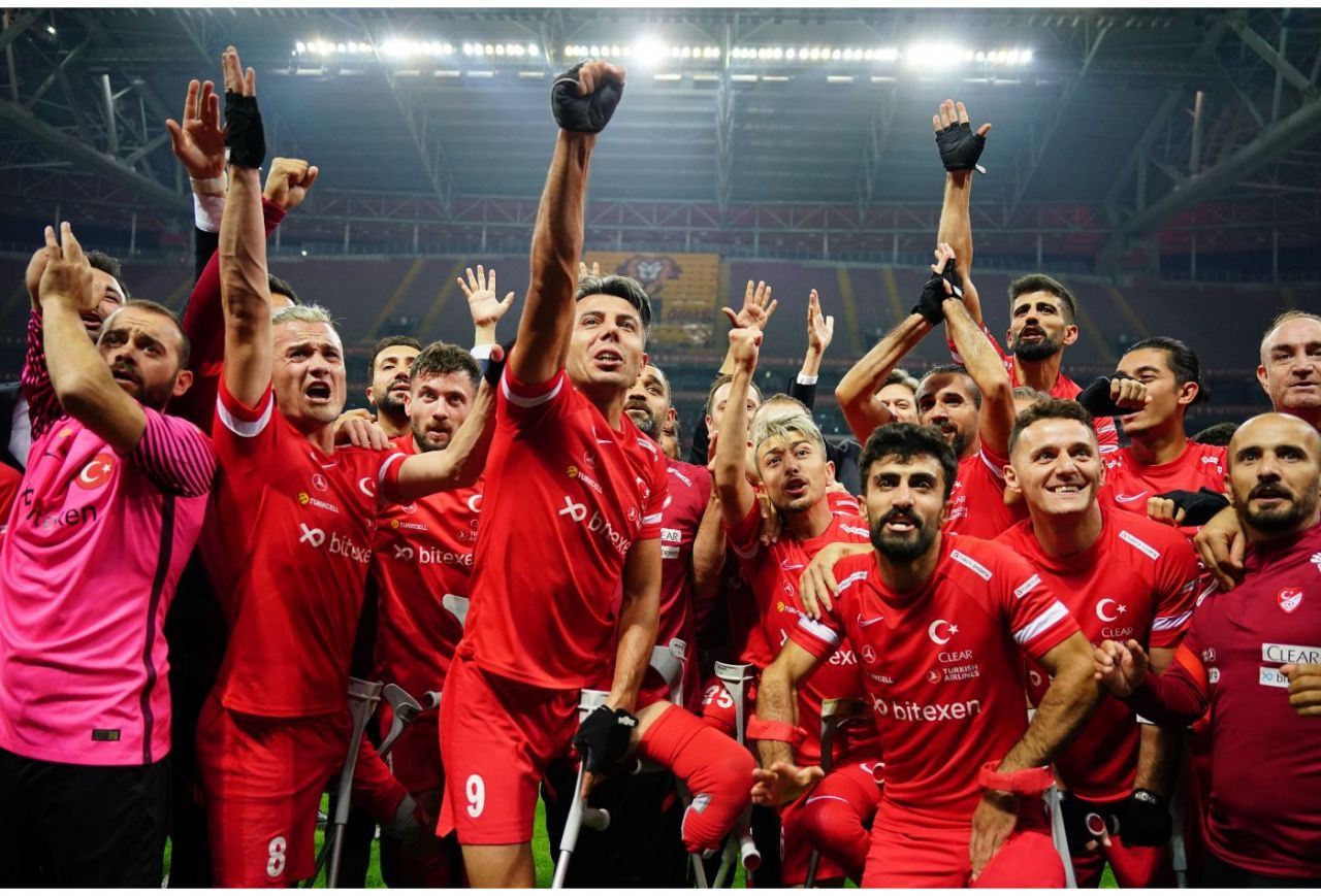 Tarihi an tarihi başarı! Kupa Ampute Futbol Milli Takımı’nın ellerinde yükseldi... - Sayfa 5