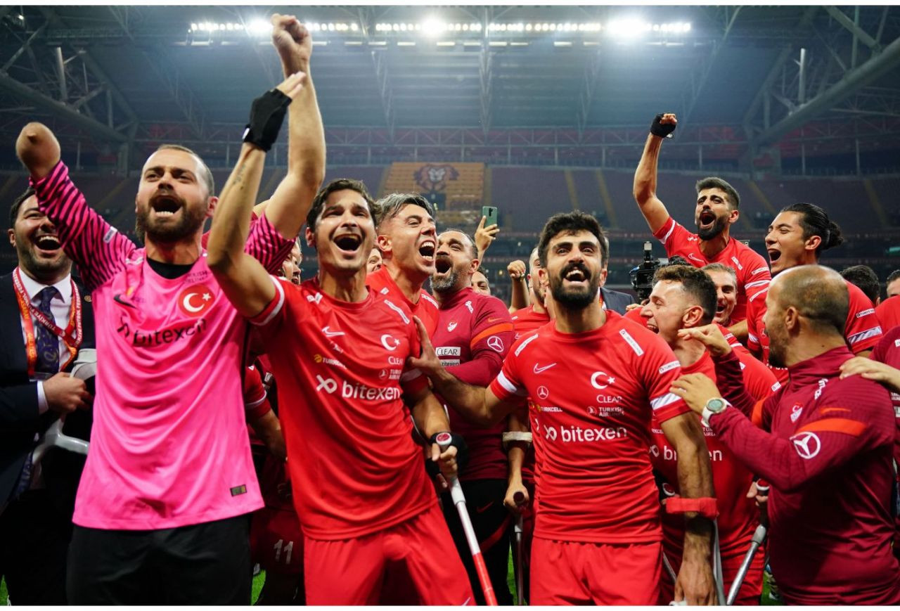 Tarihi an tarihi başarı! Kupa Ampute Futbol Milli Takımı’nın ellerinde yükseldi... - Sayfa 6