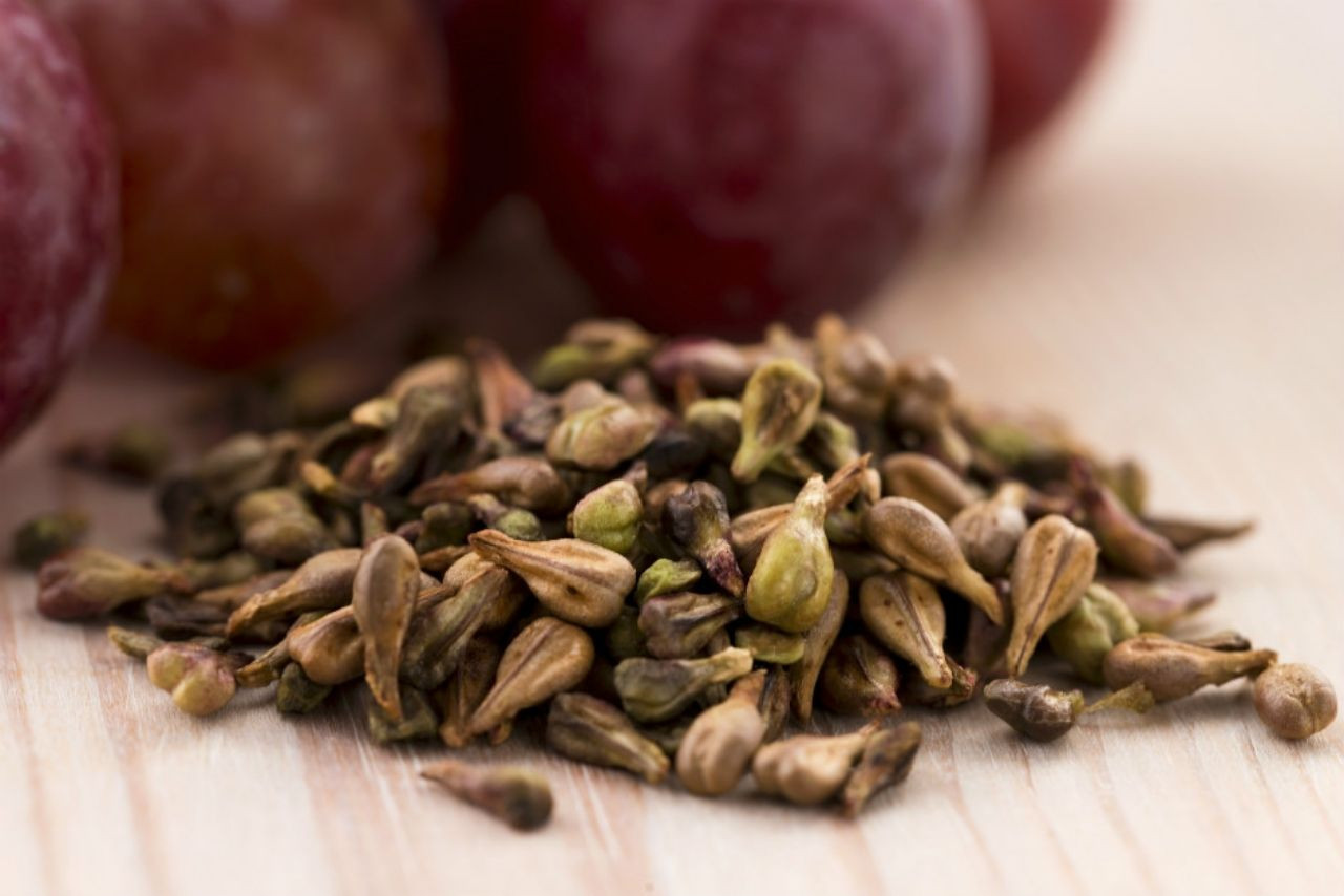 Sadece 3 haftada mucizevi etki! Herkesin çöpe attığı üzüm çekirdeklerinin etkilerine inanamayacaksınız - Sayfa 5