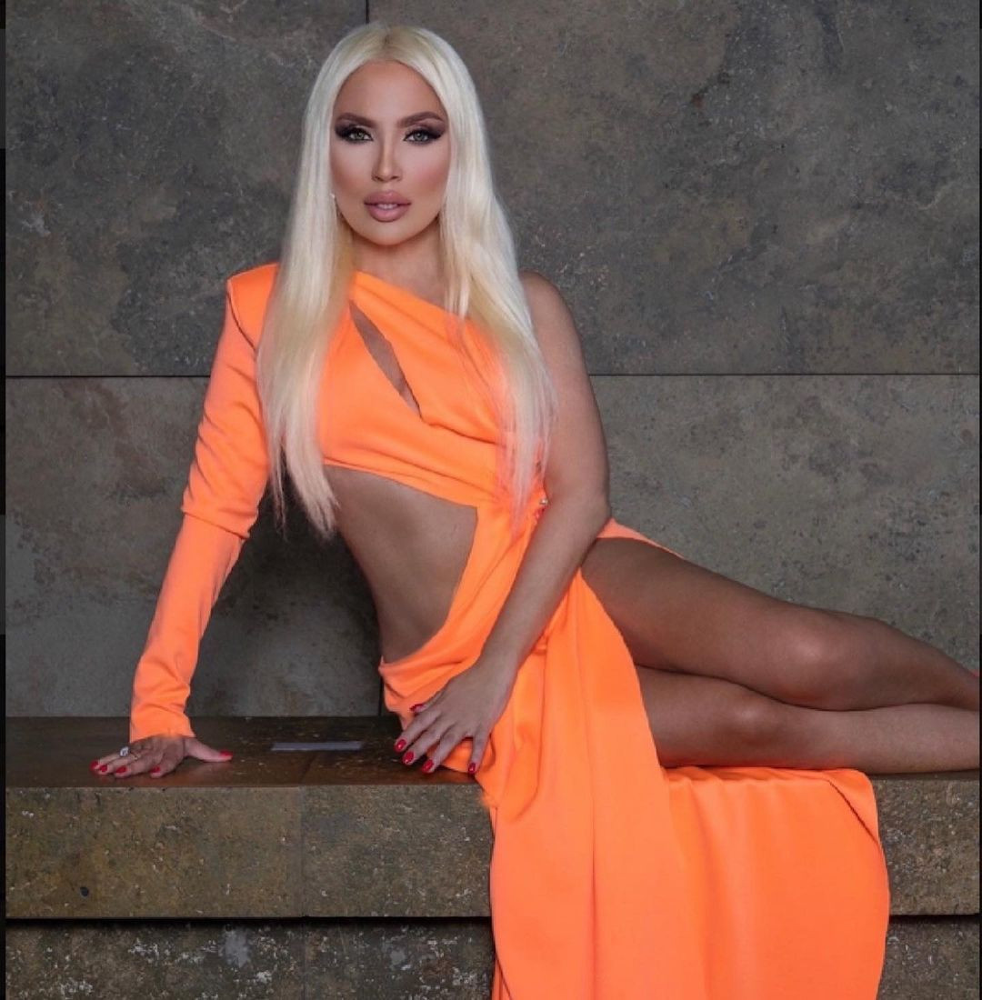 Lerzan Mutlu'dan iddialı pozlar... Turuncu elbisesiyle kendine hayran bıraktı - Sayfa 5