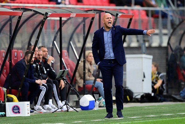 Dünyanın en iyi 50 teknik direktörü belli oldu! Süper Lig'den yolu geçen 2 teknik direktör listede - Sayfa 28