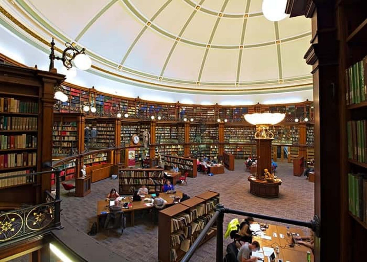 İçinden çıkmak istemeyeceksiniz! Dünyanın en etkileyici 10 kütüphanesi - Sayfa 11