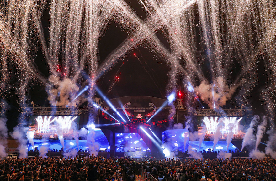 Şırnak Cizre'de on binlerce kişi konser ve DJ performansıyla eğlendi - Sayfa 18