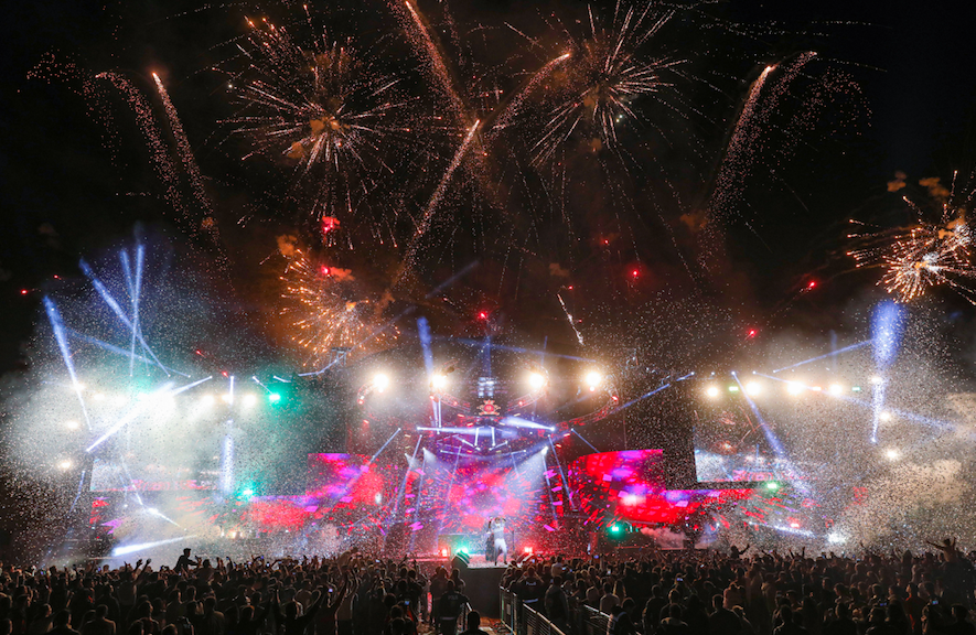 Şırnak Cizre'de on binlerce kişi konser ve DJ performansıyla eğlendi - Sayfa 17