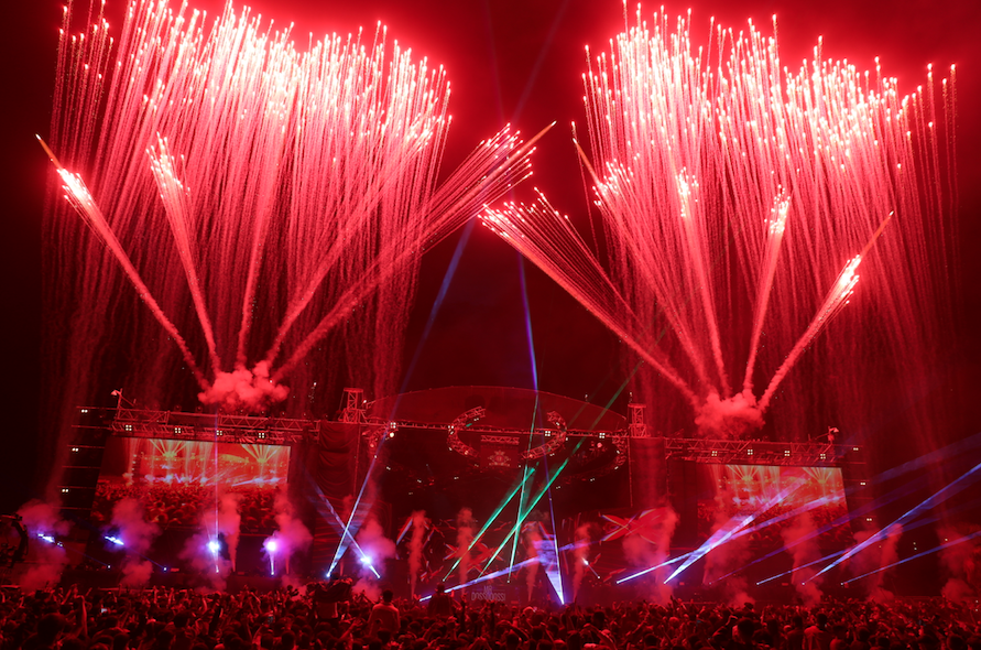 Şırnak Cizre'de on binlerce kişi konser ve DJ performansıyla eğlendi - Sayfa 7