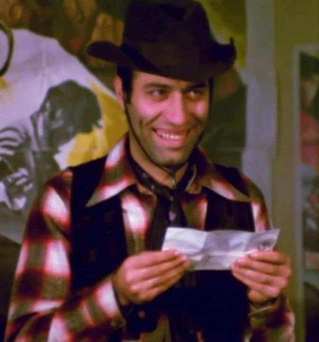 Kemal Sunal'la ilgili şaşırtan gerçek! Oynadığı filmlerde ortaya çıktı - Sayfa 10