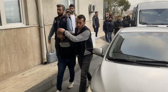 İstiklal Caddesi'ne bombayı bırakan alçak teröristin yakalanma görüntüleri ortaya çıktı! - Sayfa 8