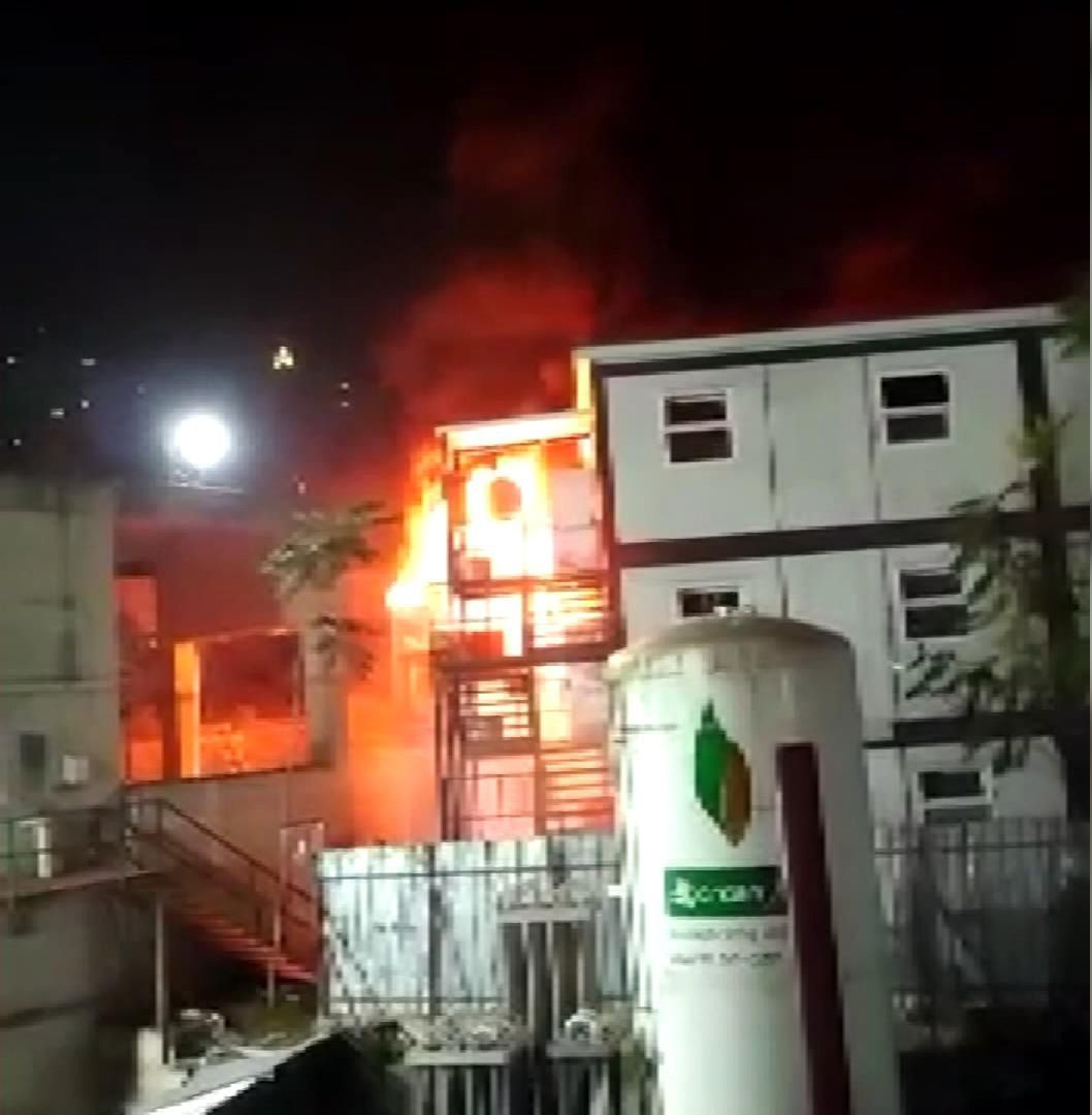 Ümraniye'de inşaat şantiyesinde yangın; ölü ve yaralılar var - Sayfa 5