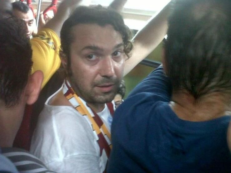 Oyuncu, şarkıcı, manken... Bakın hangi takımı tutuyorlar... - Sayfa 48