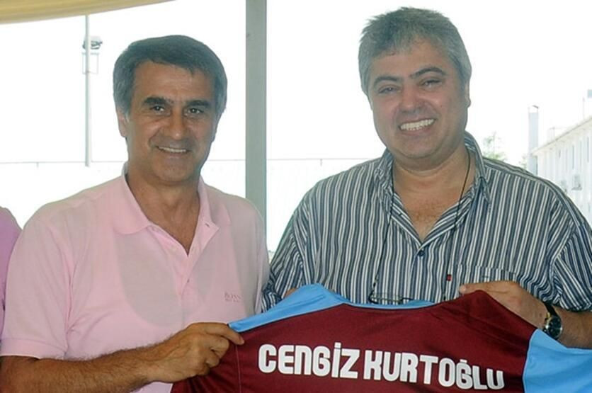 Oyuncu, şarkıcı, manken... Bakın hangi takımı tutuyorlar... - Sayfa 87