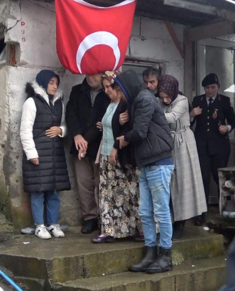 Giresunlu şehidin babaevi görenleri duygulandırdı! - Sayfa 5
