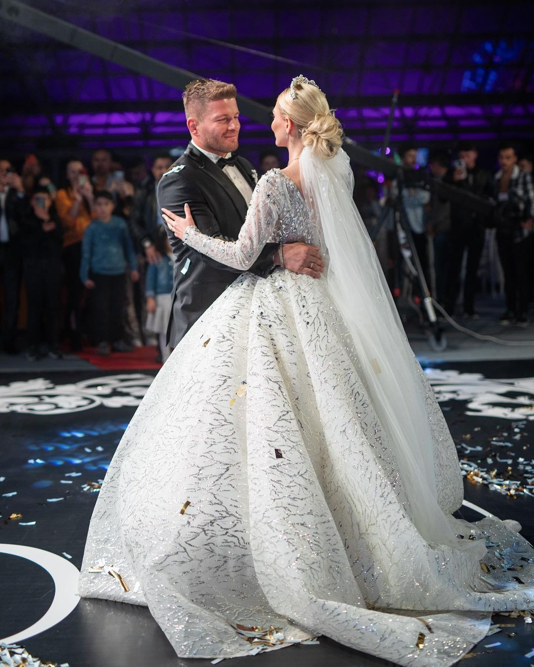 İsmail Balaban ile İlayda Şeker evlendi! İkinci düğünü Antalya'da yaptılar - Sayfa 8