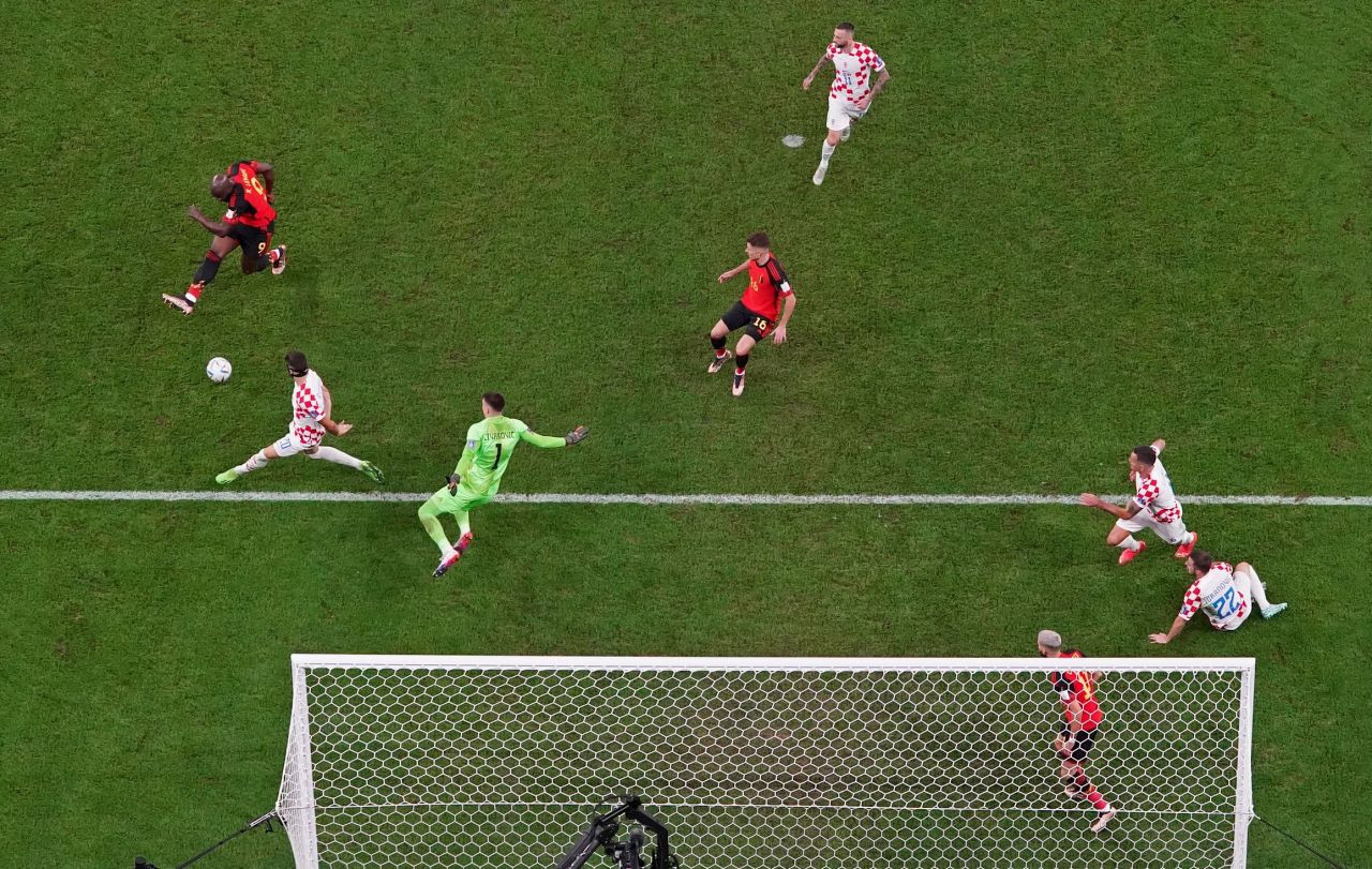 Lukaku kaçırdığı gollerle geceye damga vurdu - Sayfa 6