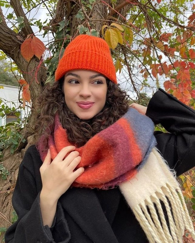 Haftanın En Popüler Kadın Oyuncusu Ne Alina Boz Ne Özge Yağız Oldu! - Sayfa 12