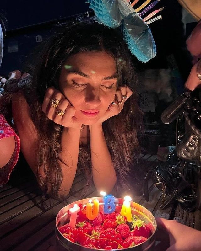 Tuba Büyüküstün Çocuklarını Alıp Ülkeyi Terk Etti! - Sayfa 9