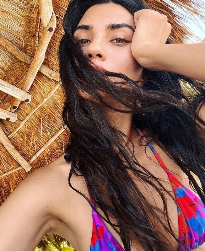 Tuba Büyüküstün Çocuklarını Alıp Ülkeyi Terk Etti! - Sayfa 10