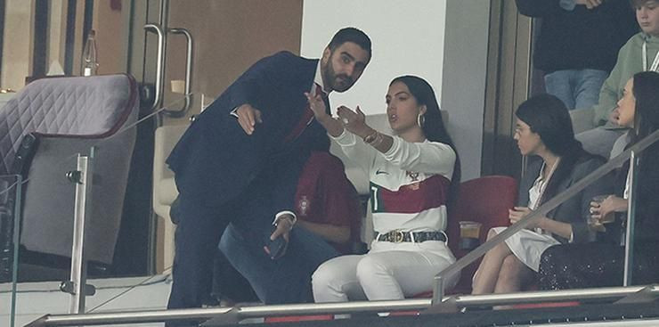 Cristiano Ronaldo'nun sevgilisi ile kız kardeşinden flaş sözler! ''Bir adamı öldürdünüz...'' - Sayfa 6