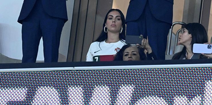 Cristiano Ronaldo'nun sevgilisi ile kız kardeşinden flaş sözler! ''Bir adamı öldürdünüz...'' - Sayfa 8