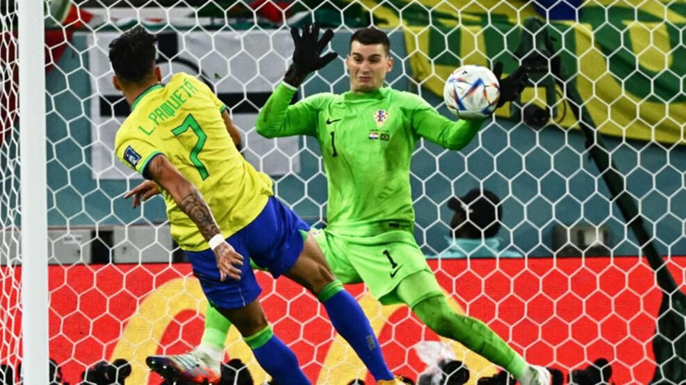 Dünya Kupası'nın yıldız kalecisiyle görüşmeler başladı! - Sayfa 10